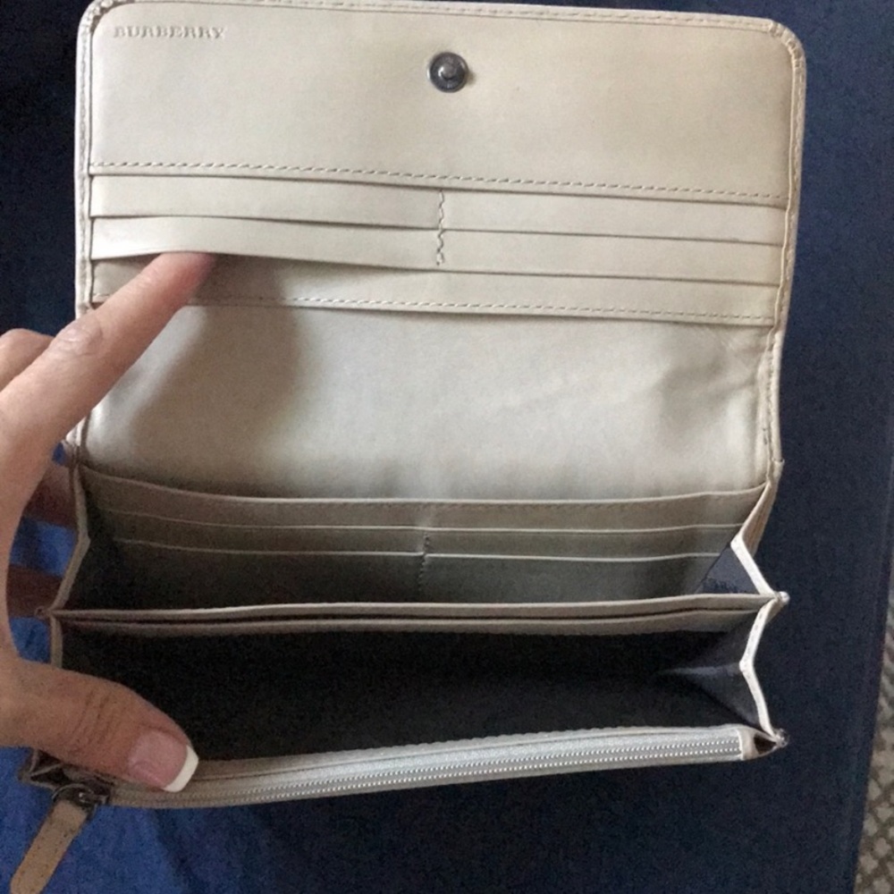 Burberry wallet